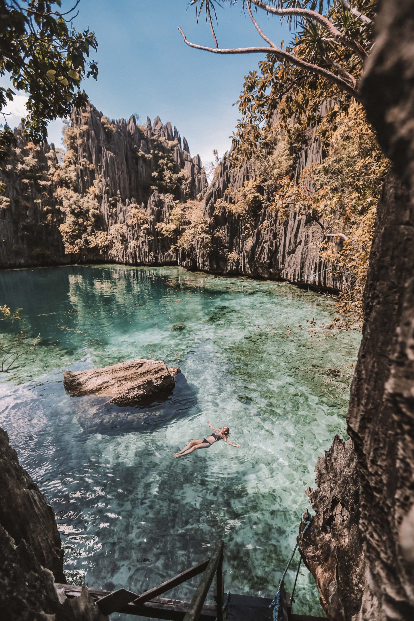 twin lagoon, philippines